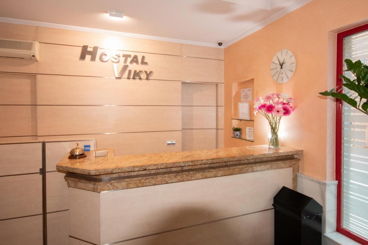 Hostal Viky Мадрид Екстериор снимка