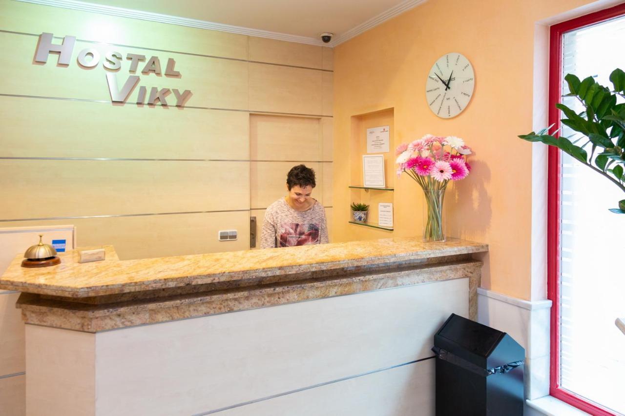 Hostal Viky Мадрид Екстериор снимка